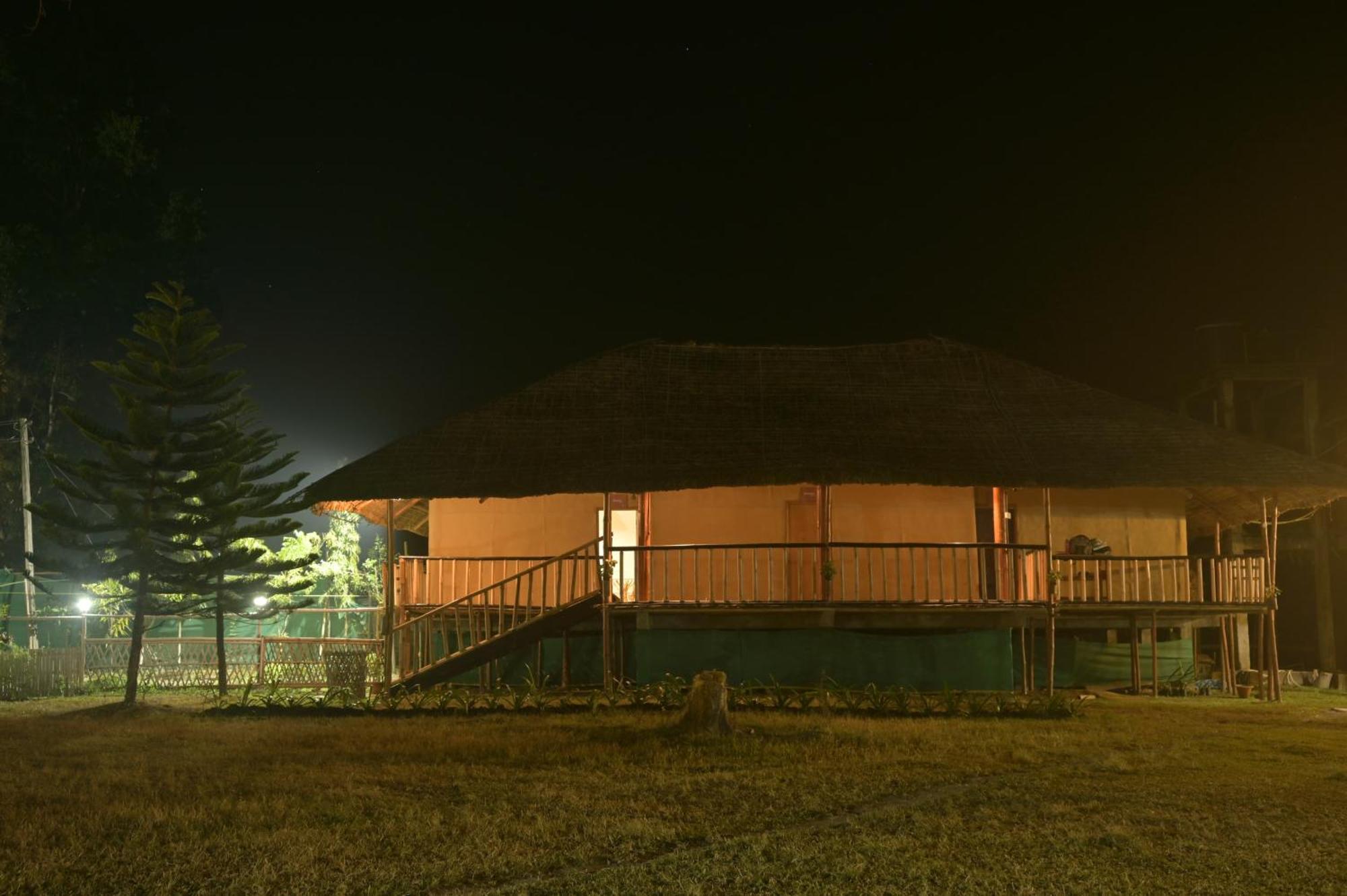 Gorh Retreat Hotel Kāziranga Exterior photo